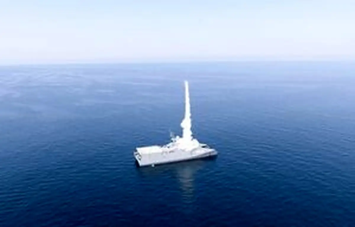 پدافند برد بلند ایرانی به دریا رسید/ تصاویر و ویدئو
