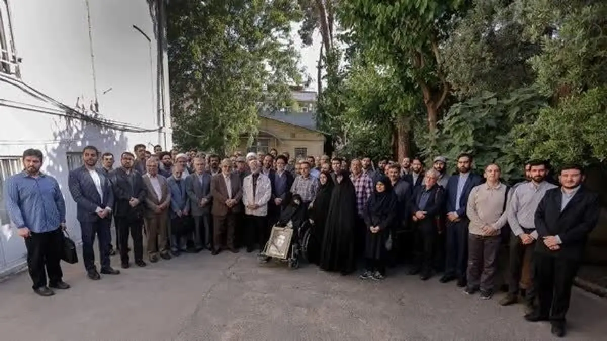 نام مدیران دولتی که به پیشواز کاندیداتوری جلیلی رفتند/ از معاونان وزاری صمت، راه و بانک مرکزی تا مشاوران وزرای نفت و اقتصاد