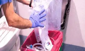 استخراج باکتری تجزیه کننده پلاستیک از زخم انسان

