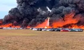 آتش‌سوزی در پارکینگ فرودگاه جکسون‌ویل در فلوریدا/ ویدئو