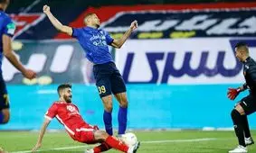 واکنش مدافع پرسپولیس به صحنه جنجالی دربی: به جان مادرم به ژستد نخوردم