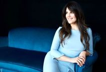 رونمایی از چهره تازه مونیکا لوینسکی پس از رسوایی‌ تاریخی‌اش با کلینتون

