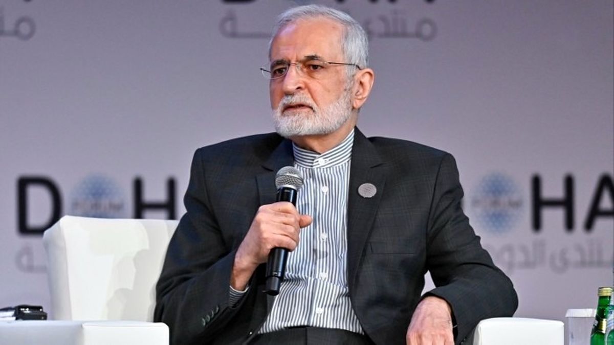 اگر به ایران تجاوز شود، متقابلا پاسخ خواهیم داد/ ایران هم آماده مذاکره رفع تحریمهاست و هم آماده مقابله با فشارهای غرب است