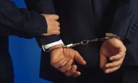 بازداشت ۲ مدیر شهرداری کرج برای دریافت رشوه

