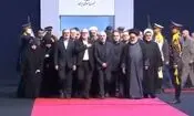 وداع جمعی از اعضای حزب‌الله لبنان و خانوادهٔ سید حسن نصرالله و عماد مغنیه و فرماندهان شهید حزب‌الله با رهبر شهید انقلاب 
