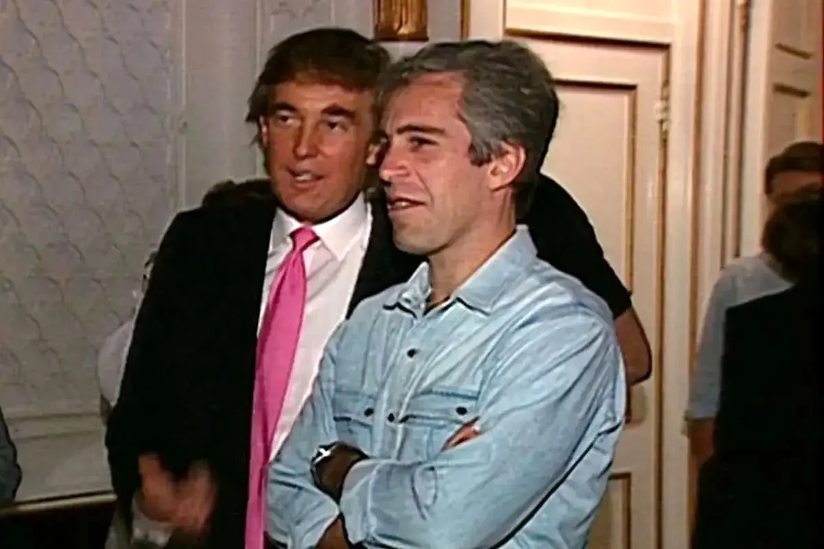 ترامپ: اپستین دوست من نبود