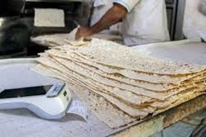 لزوم ارائه یارانه و کارت نان به مردم/ قطع سهمیه آرد ۱۳۵ نانوایی در تهران