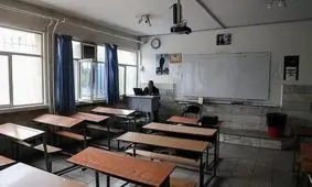 ضرب و شتم یک معلم در مهران؛ پرونده قضایی تشکیل شد