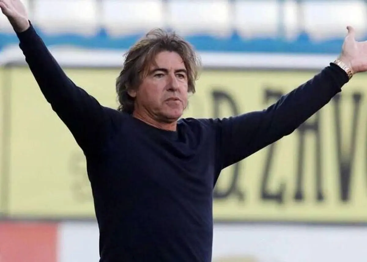 ساپینتو از این ۴ بازیکن استقلال شاکی شد

