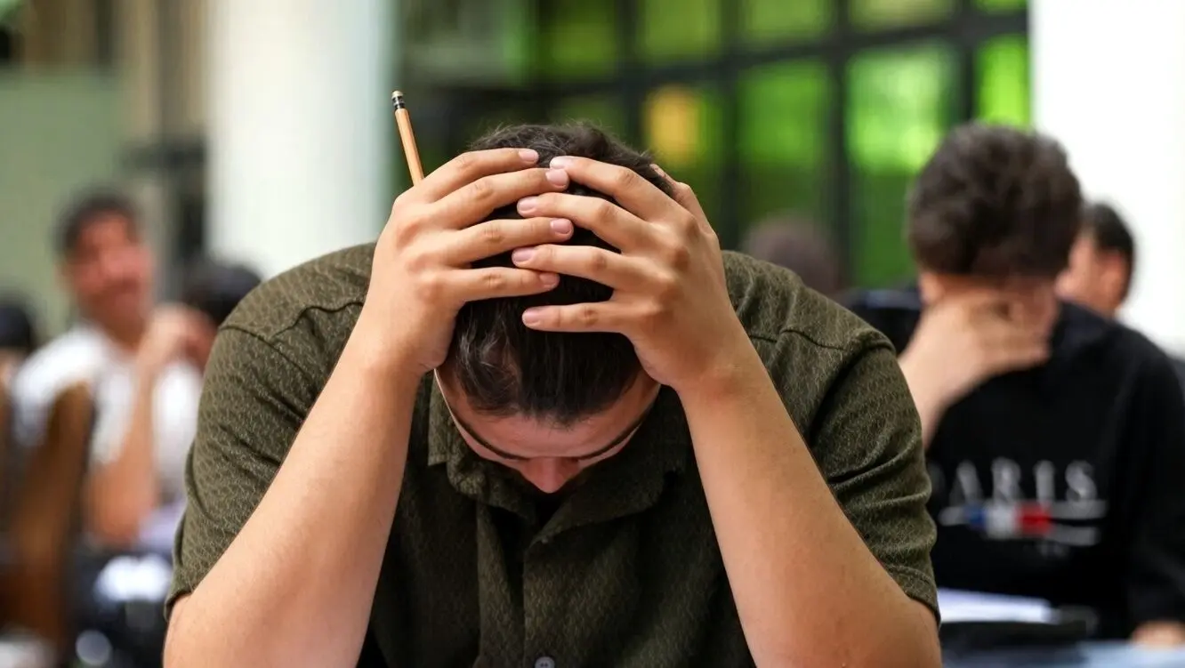 کوچ فقرا از دانشگاه‌های ایران | ۵۲.۵ درصد رتبه‌های برتر از تهران | وقتی کنکور به میدان رقابت پولدارها تبدیل شد