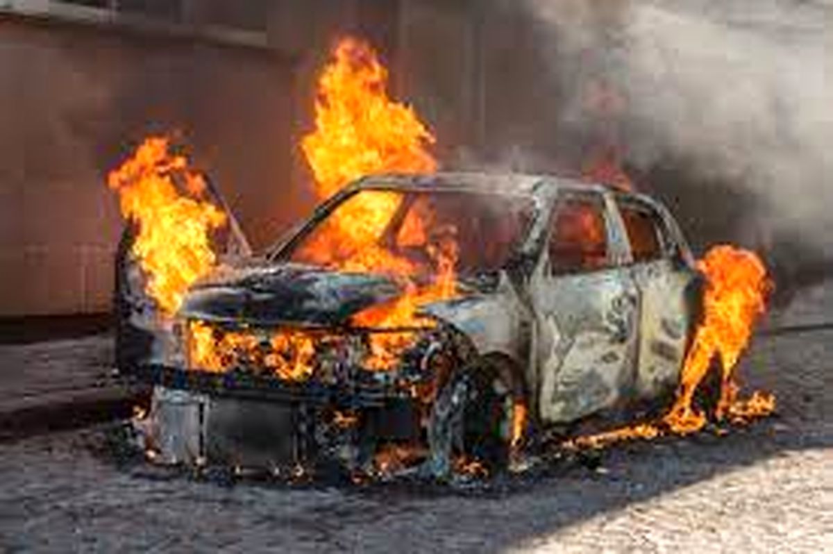 عاملان آتش سوزی خودرو در بویین زهرا دستگیر شدند