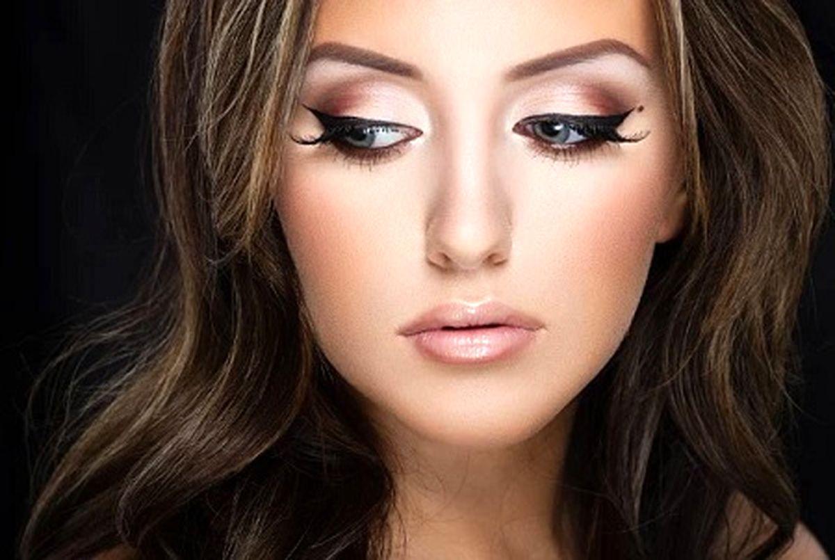 آموزش آرایش چشم کات کریس؛ سبکی پرطرفدار و زیبا