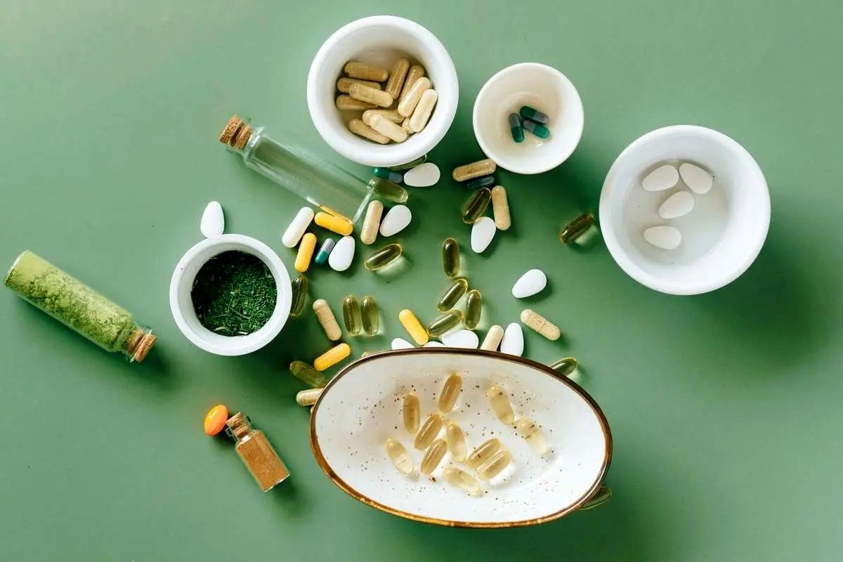 چه مکمل هایی را نباید با چای سبز خورد؟