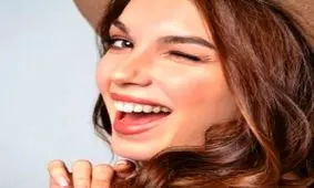 عاداتی که زیبایی و جذابیت را از چهره شما میگیرد