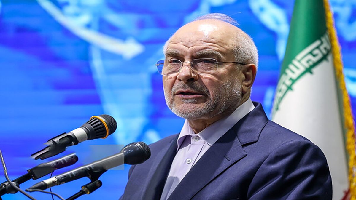 قالیباف: شعار مرگ بر آمریکا یعنی مرگ بر سلطه و نه مرگ بر ملت‌ها و ایستادگی در برابر زورگویی/ راه ما راه اعتدال، اقتدار و عقلانیت است/ ما از تقابل بی‌پایان سخن نمی‌گوییم، بلکه ما از تمدن جایگزین سخن می‌گوییم