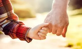 «نوه دختر» چگونه می‌تواند از مستمری پدربزرگ یا مادربزرگ بهره‌مند شود؟