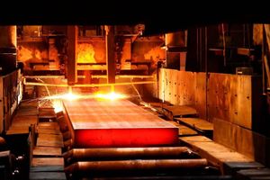 اولین گام فولاد شادگان در مسیر صادرات آهن اسفنجی/ فروش به بزرگترین تولید کننده فولاد کشور