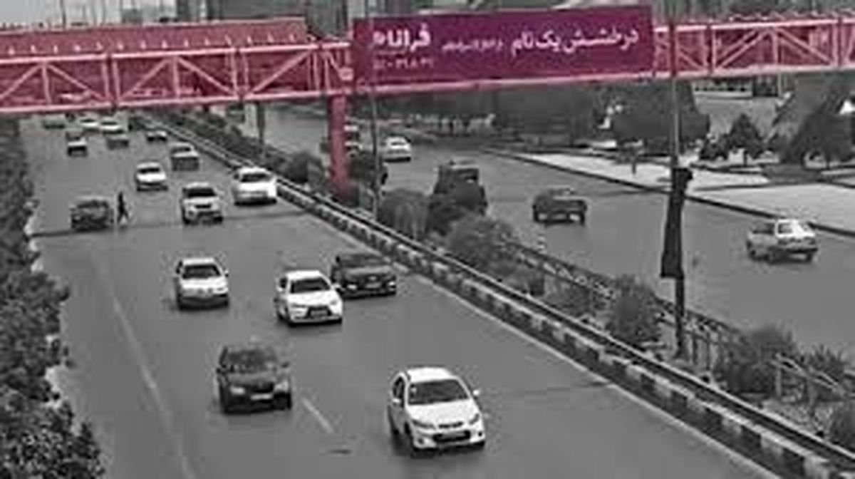 واژگونی مرگبار پژو 206 در مشهد/ عبور عابر از بزرگراه فاجعه آفرید/ ویدئو