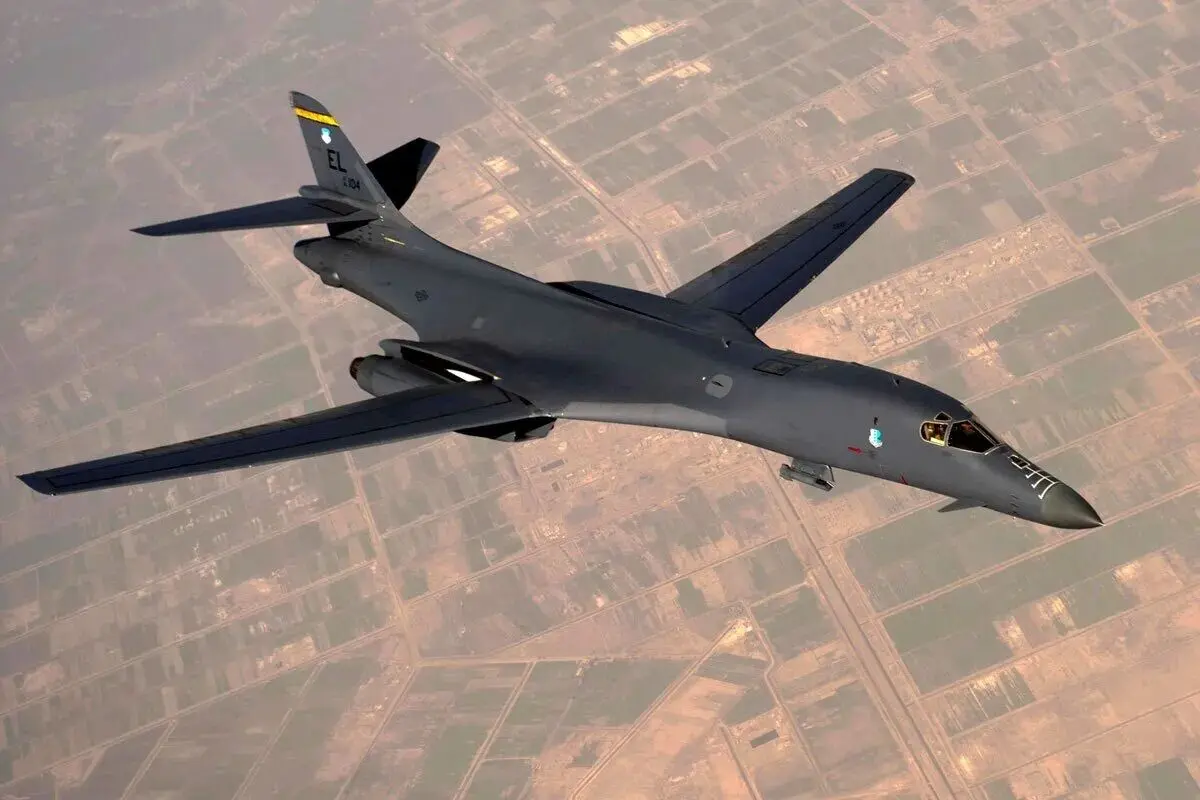 تعلل پنتاگون در بازنشستگی بمب‌ افکن های B-1B چیست؟
