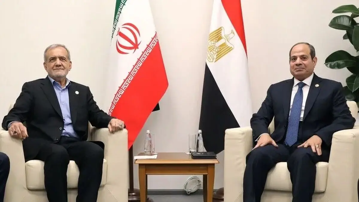 رئیس‌جمهور مصر از ایران خواست تا از تشدید تنش‌ها خودداری کرده و به دنبال راه‌حلی مسالمت‌آمیز باشد