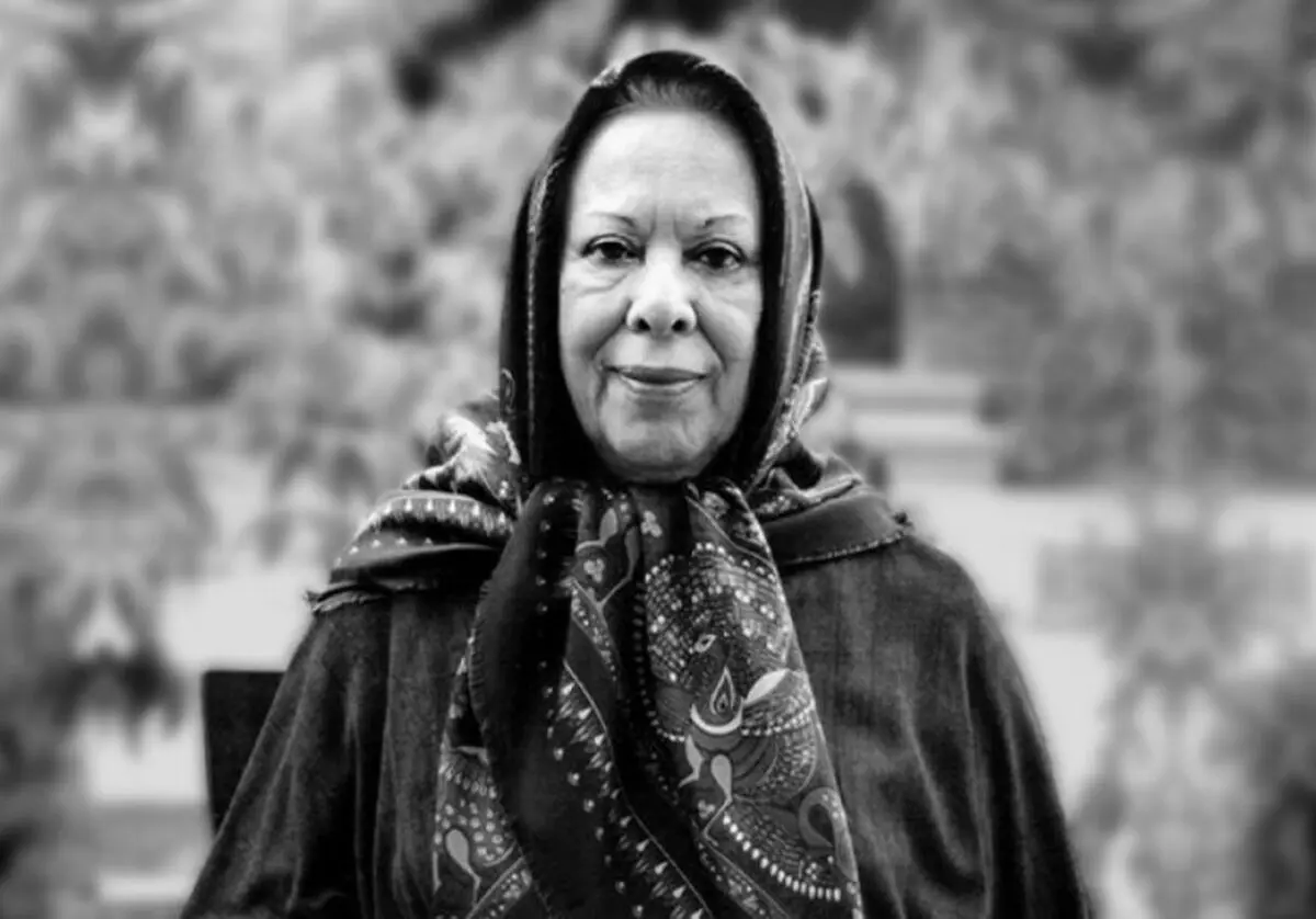 قبل از سیمین، زن‌ها فقط از عشق‌های ناکام می‌نوشتند