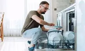 این کار ساده آشپزخانه خطر زوال عقل را افزایش می‌دهد