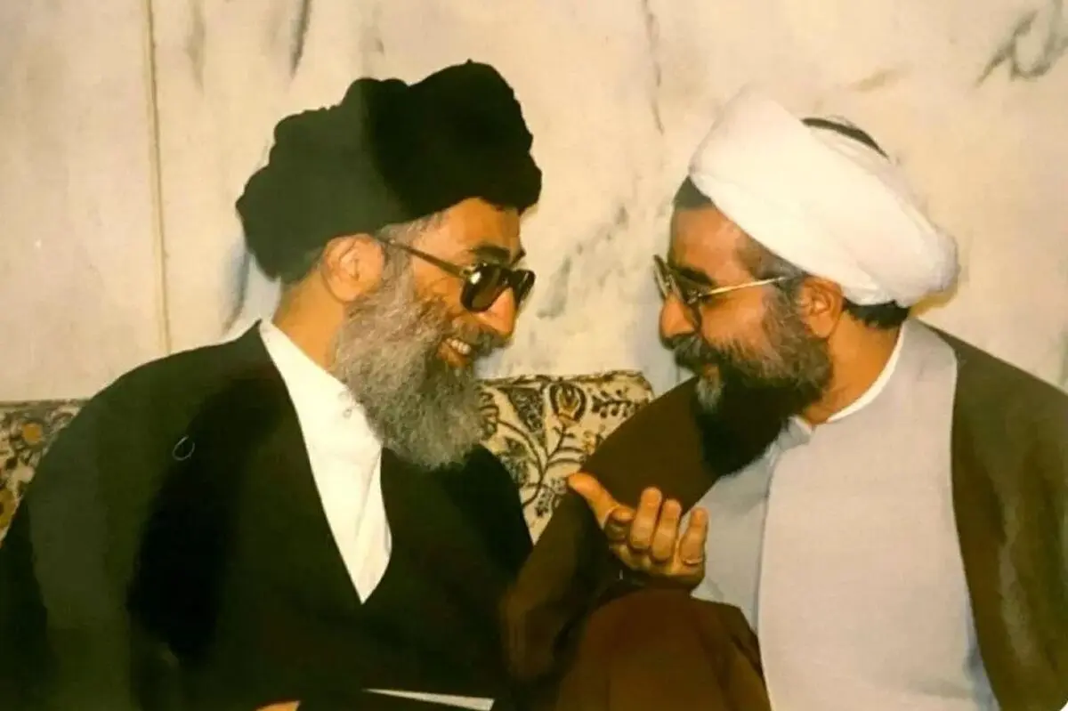 روایت تازه حسن روحانی از روزهای نخست رهبری آیت‌الله سید علی خامنه‌ای/ چرا قرار شد ایشان رهبر انقلاب اسلامی و نه رهبر جمهوری اسلامی نامیده شوند؟
