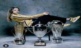 عکس‌هایی گنگ از زیباترین والیبالیست زن جهان
