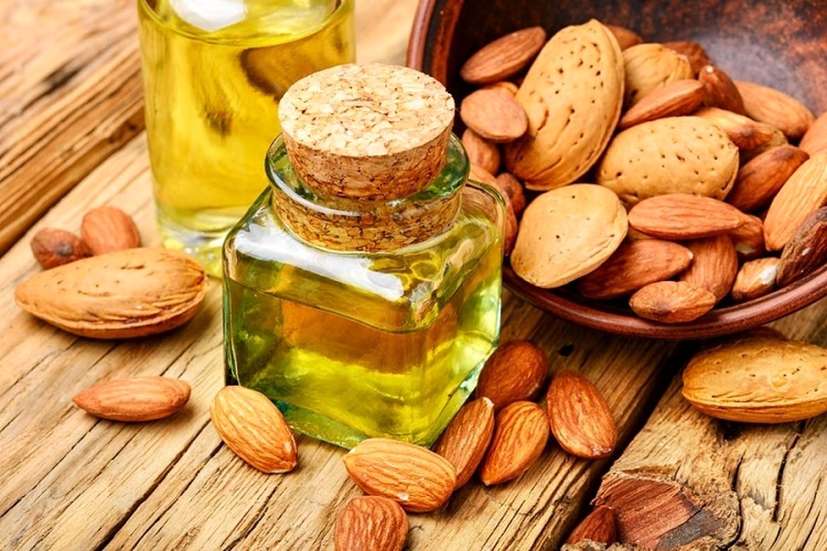 روغن بادام و خواص شگفت انگیز آن