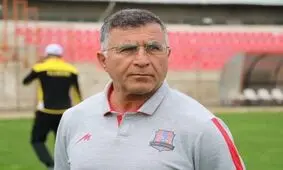استقلال و پرسپولیس حالا حالاها نمی‌تواند مثل الهلال شوند/ در ممسنی، استعدادهایی دیدم که در لاماسیا نیست!/ دلال‌ها نمی‌گذارند امثال دادکان موفق شوند