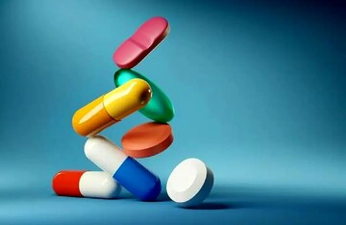 چرا آنتی بیوتیک ها رنگی می‌شوند؟