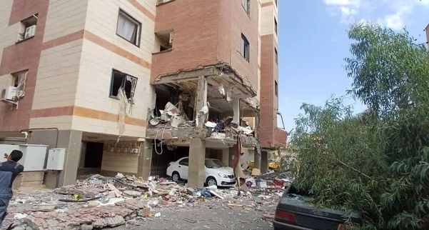 حوادث آتش سوزی و انفجار در قم، کرج، تهران و مشهد/ تکذیب انفجار در فرودگاه مشهد
