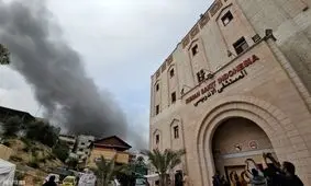 بیمارستان اندونزی غزه در محاصره کامل تانک‌های صهیونیستی

