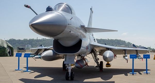 همه چیز درباره جنگنده چینی که قرار است ایران بخرد/ J-10 چین قدرتمندتر است یا SU-35 روسیه؟
