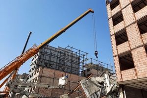 لحظه فروریختن ساختمان‌های درحال ساخت شهرک احمدیه تهران/ ویدئو