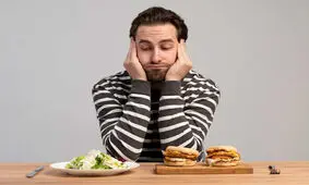 تغذیه سالم یعنی حذف کامل خوراکی های مورد علاقه؟