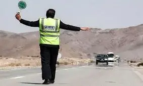 توقیف کامیون غول پیکر با راننده ۱۶ ساله/ عکس