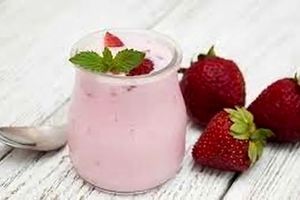 موس توت فرنگی؛ دسر خوشبو و لطیف