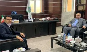 دیدار رئیس شورای شهر اهواز با مدیر کل بحران خوزستان