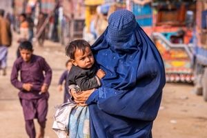 کمپ مهاجران افغانستانی در منطقه مرزی تورخم/ تصاویر