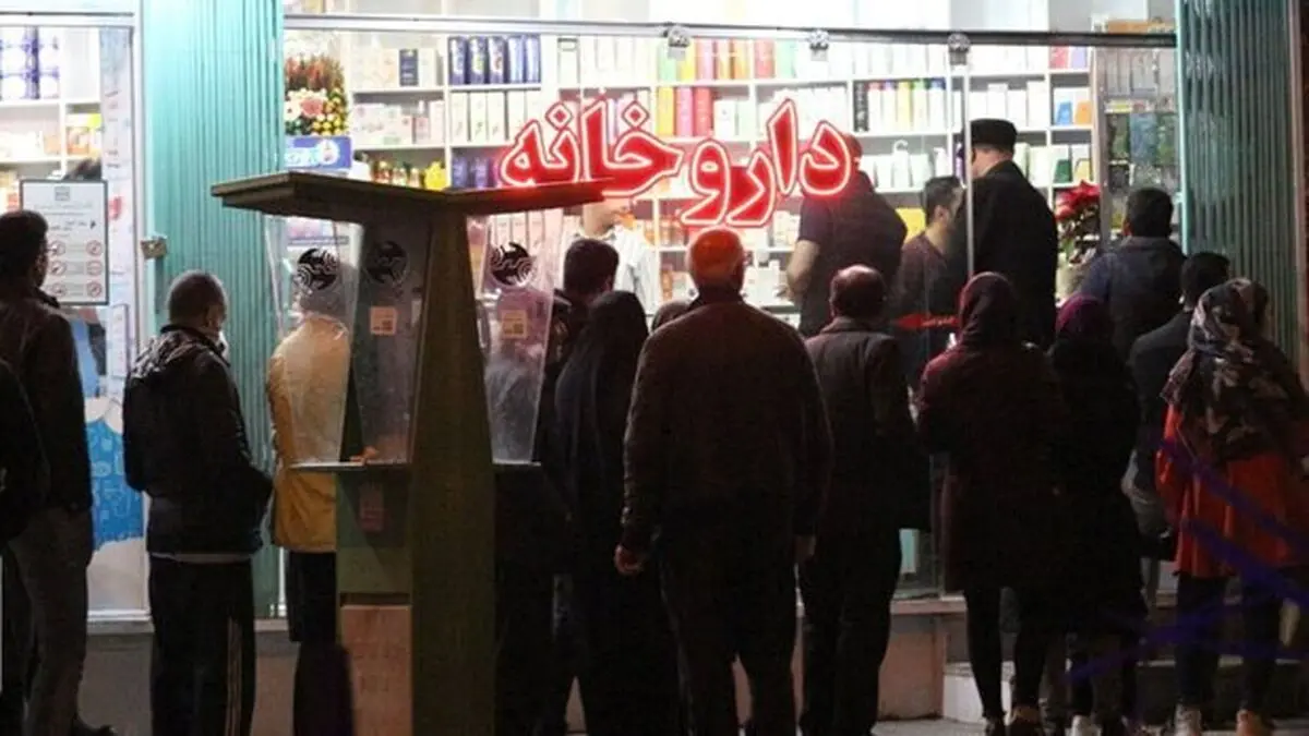 جولان دلالان در بازار سیاه دارو/ چرا داروهای کمیاب در داروخانه‌ها نیست اما به وفور در بازار غیر رسمی پیدا می‌شود؟