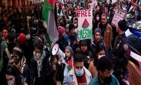 تجمع اعتراضی حامیان فلسطین مقابل خانه بلینکن/ ویدئو