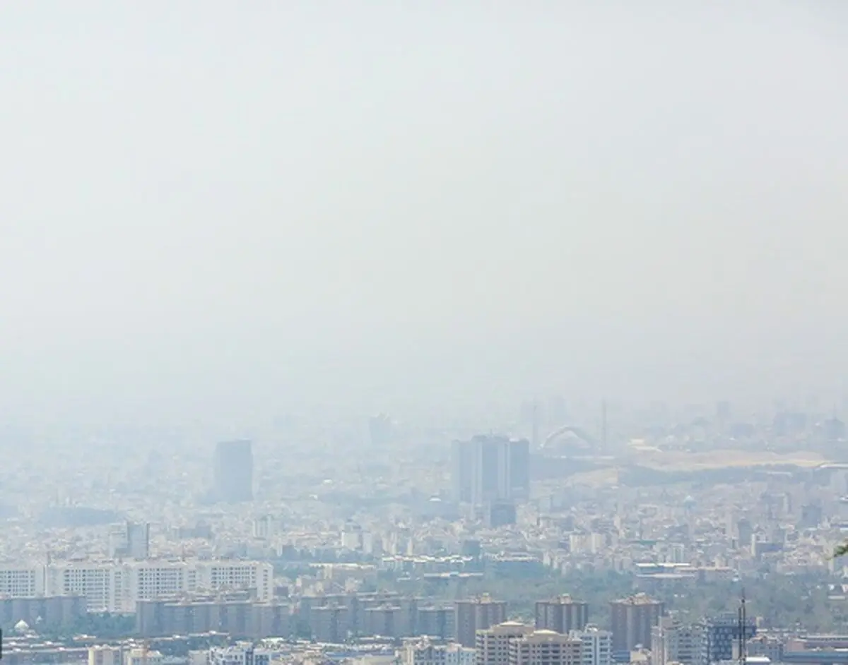 روند وحشتناک از دست‌رفتن هوا درحال تشدید است؛ هیچ‌کس، هیچ‌کاری نمی‌کند جز تعطیل کردن مدارس؛ گویی آلودگی کُشنده هوا فقط تقصیر دانش‌آموزان است
