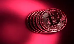 بیت کوین به زیر ۱۰۰ هزار دلار سقوط کرد؛ ضعف بازار ادامه دارد