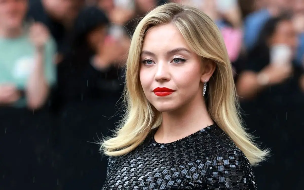 واقعی؛ سیدنی سوینی بازیگر نقش جیمز باند می‌شود | یک مامور ۰۰۷  با اسلحه زیبایی | پیشنهاد جنجالی کارگردان