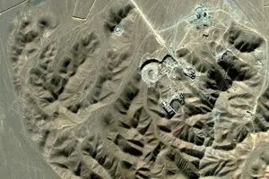 واشنگتن‌پست: باید همچنان ایران را تهدید نظامی کرد!