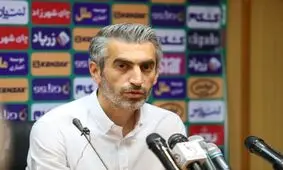 سرمربی تیم فوتبال استقلال: اول روی امکانات کار کنیم بعد به فکر مربی بزرگ باشیم