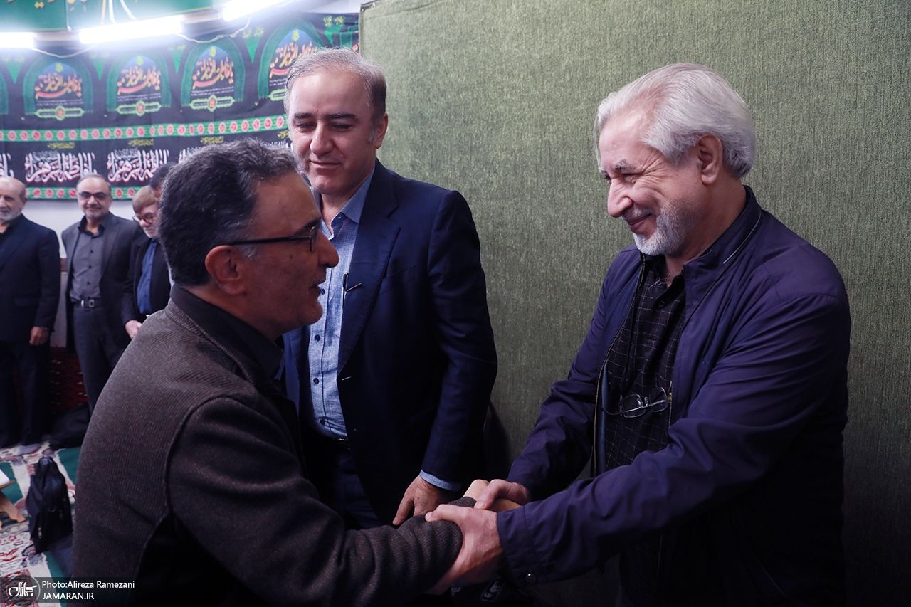 تصاویر: مراسم تشییع برادر سید مصطفی تاجزاده