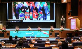 چالش‌های پیش روی جهان در آینده، پول های زیادی ست که تولید شده است/ کسانی که  قوانین می نویسند، درگیر قوانین دست و پاگیر نباشند