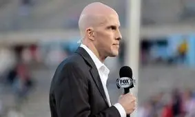 مرگ یک خبرنگار در جام جهانی قطر

